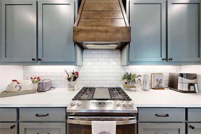 3509 Surry Glen, Bryan, TX 77808