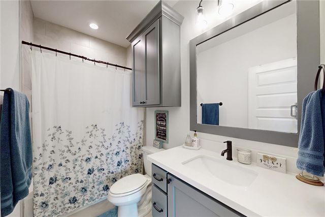 3509 Surry Glen, Bryan, TX 77808