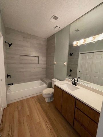 6673 MILLERS POND CIR, Memphis, TN 38119