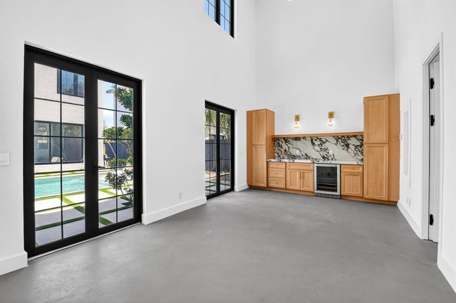 312 Plymouth Road, West Palm Beach, FL 33405