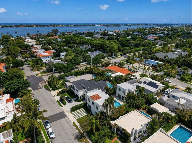 312 Plymouth Road, West Palm Beach, FL 33405