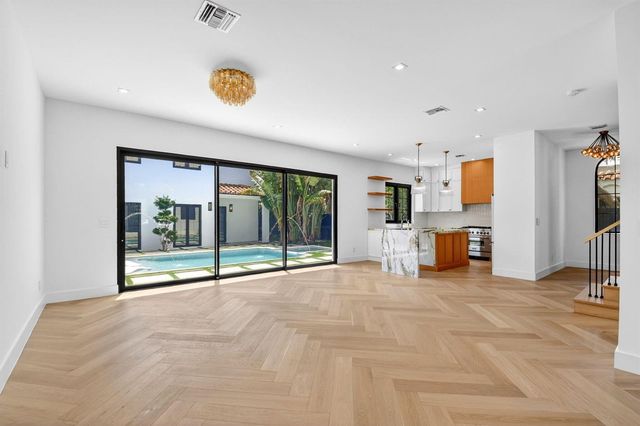 312 Plymouth Road, West Palm Beach, FL 33405