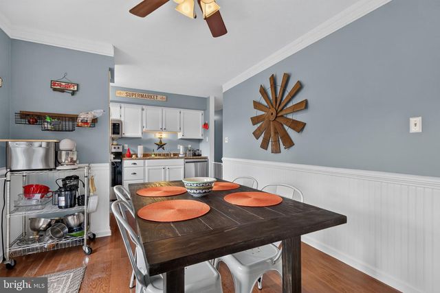 117 MILL ST, Seven Valleys, PA 17360