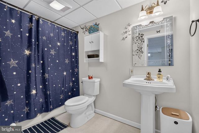 117 MILL ST, Seven Valleys, PA 17360