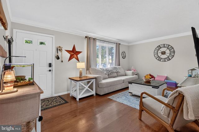 117 MILL ST, Seven Valleys, PA 17360