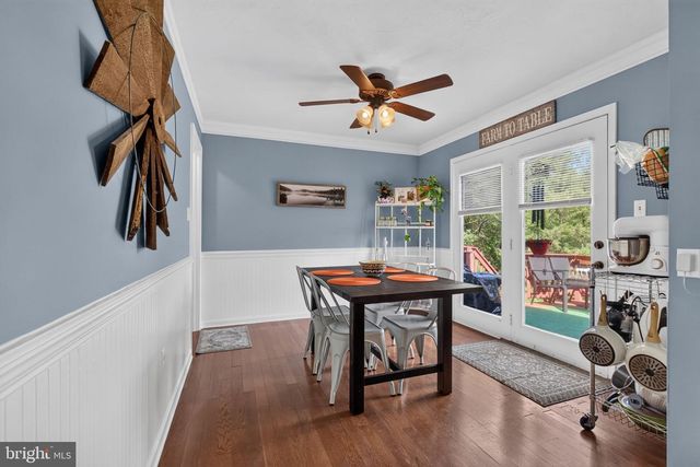117 MILL ST, Seven Valleys, PA 17360