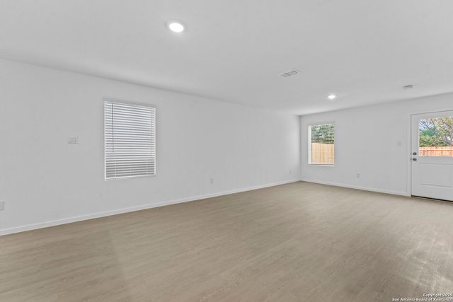 7238 Brownleaf dr, San Antonio, TX 78227