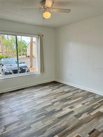 2724 HIDDEN LAKE BOULEVARD A, Sarasota, FL 34237