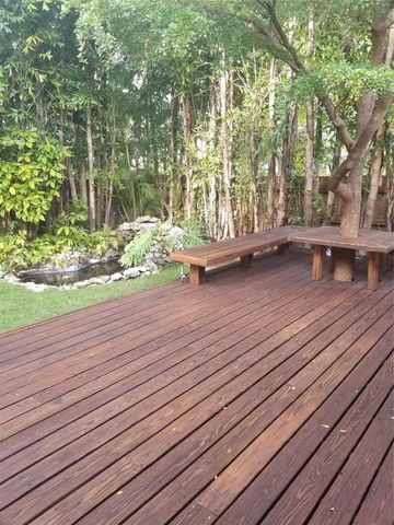 2369 Overbrook St, Miami, FL 33133