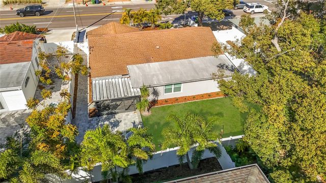 3604 W BAY TO BAY BOULEVARD, Tampa, FL 33629