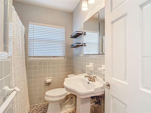 3604 W BAY TO BAY BOULEVARD, Tampa, FL 33629