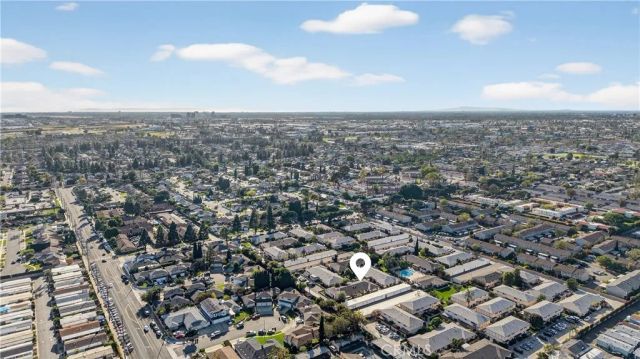 1881 Mitchell 95, Tustin, CA 92780