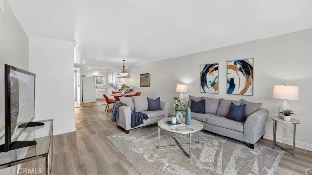 1881 Mitchell 95, Tustin, CA 92780