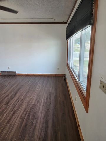 1008 Evans Street, Des Moines, IA 50315