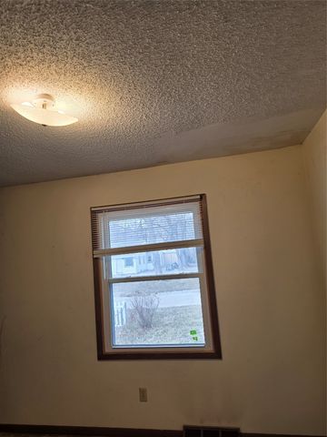 1008 Evans Street, Des Moines, IA 50315