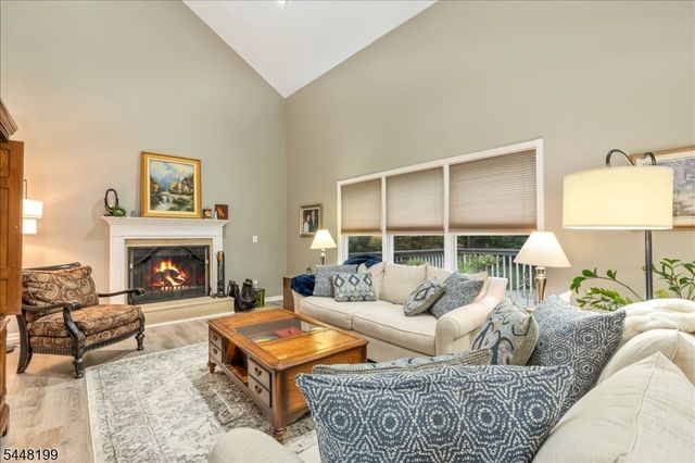 18 Jacobs Ln, Scotch Plains Twp., NJ 07076