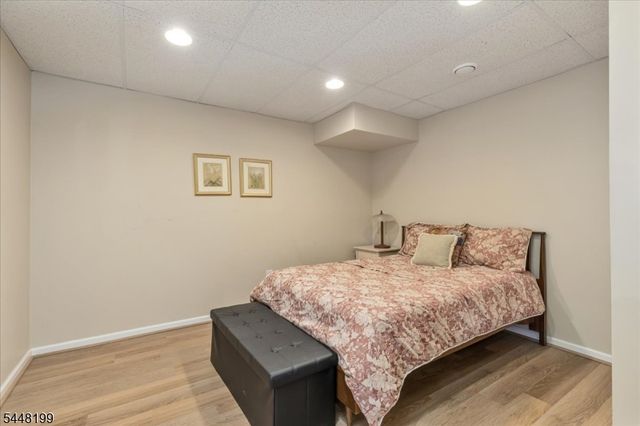 18 Jacobs Ln, Scotch Plains Twp., NJ 07076