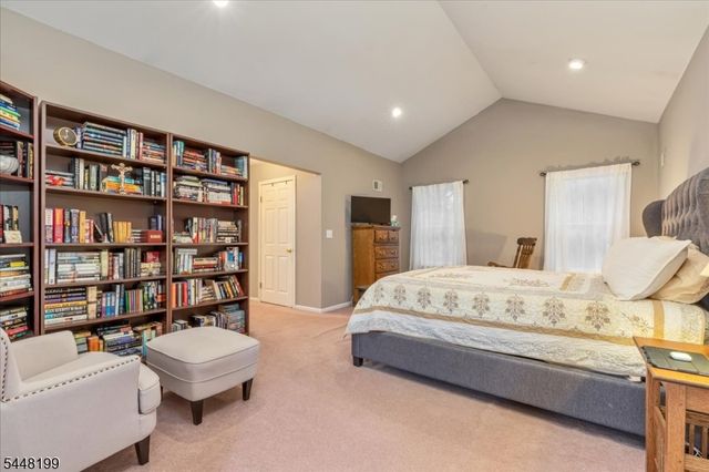 18 Jacobs Ln, Scotch Plains Twp., NJ 07076