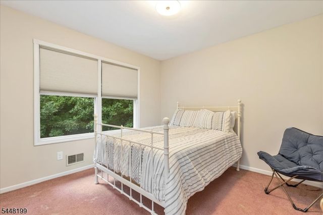 18 Jacobs Ln, Scotch Plains Twp., NJ 07076