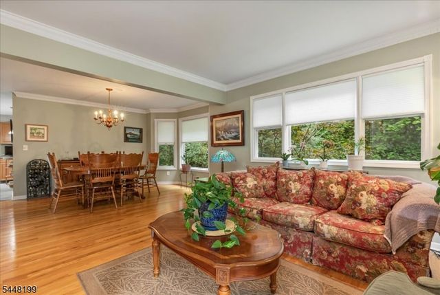 18 Jacobs Ln, Scotch Plains Twp., NJ 07076