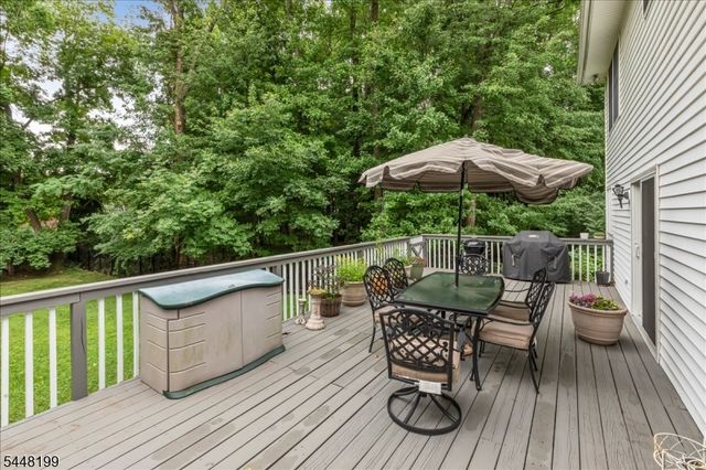 18 Jacobs Ln, Scotch Plains Twp., NJ 07076