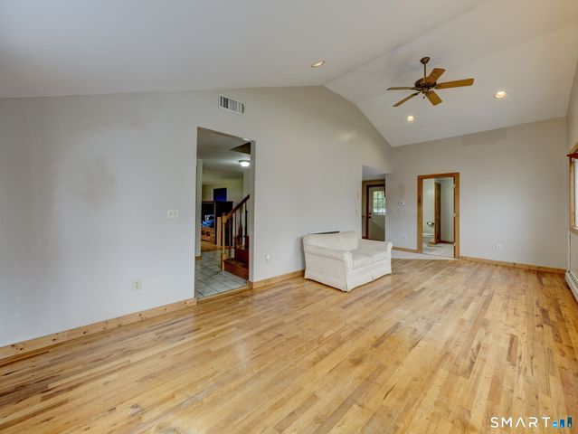 160 Mohawk Drive, East Hartford, CT 06108