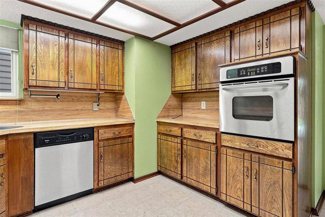 11804 O Casey Street, Yukon, OK 73099