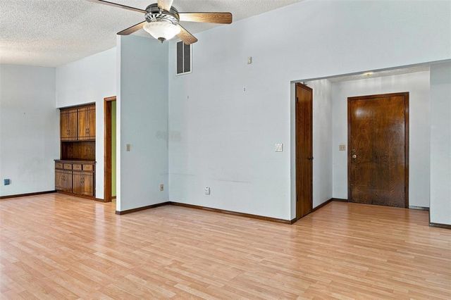 11804 O Casey Street, Yukon, OK 73099