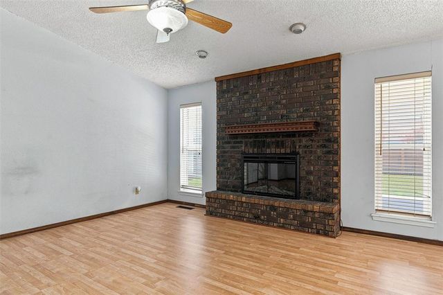 11804 O Casey Street, Yukon, OK 73099