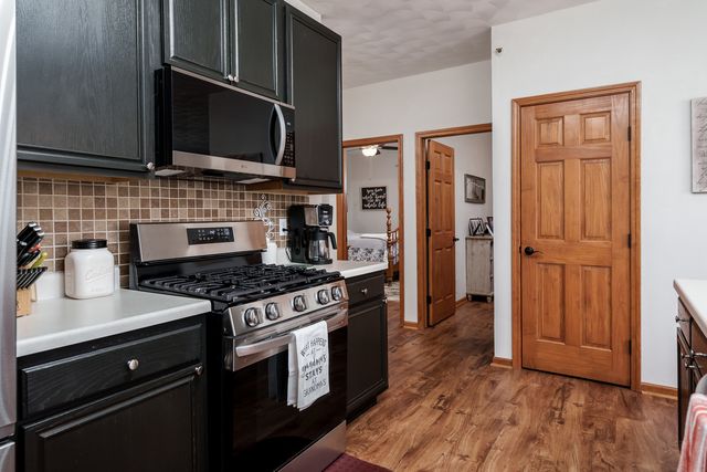 10113 MONARCH 3, Roscoe, IL 61073