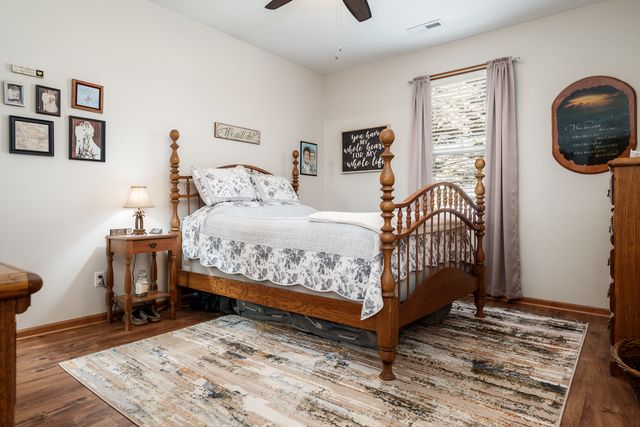 10113 MONARCH 3, Roscoe, IL 61073