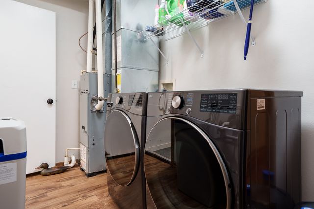 10113 MONARCH 3, Roscoe, IL 61073