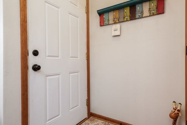 10113 MONARCH 3, Roscoe, IL 61073