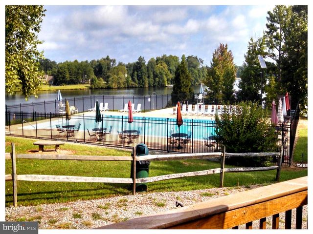 341 LAND OR DR, Ruther Glen, VA 22546