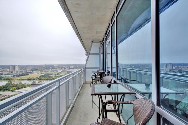 222 West Ave 1909, Austin, TX 78701