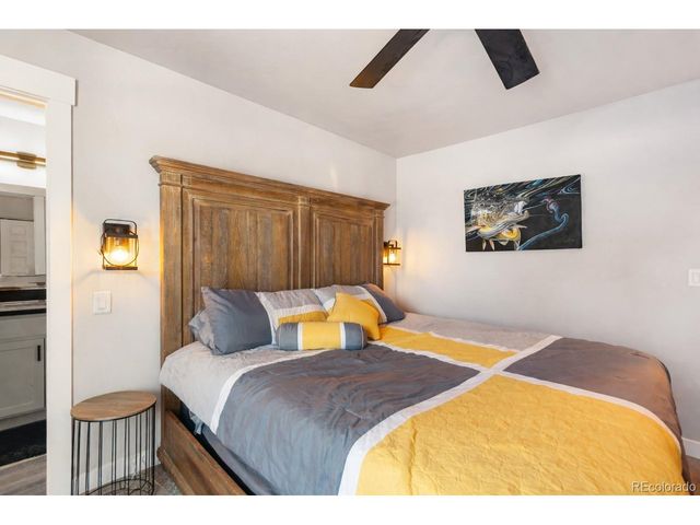 118 E Chester Ave, Woodland Park, CO 80863