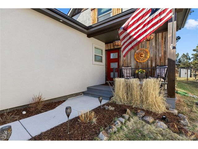 118 E Chester Ave, Woodland Park, CO 80863