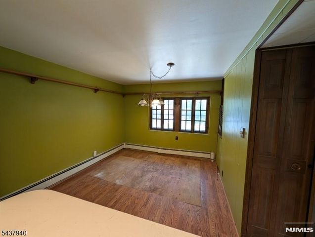 1 Poplar Grove Terrace, West Milford, NJ 07480