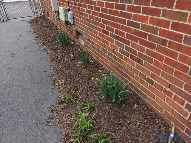 417 Penley Ave, Sandston, VA 23150