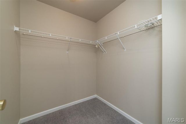 513 Crown Passage Drive, St Charles, MO 63303