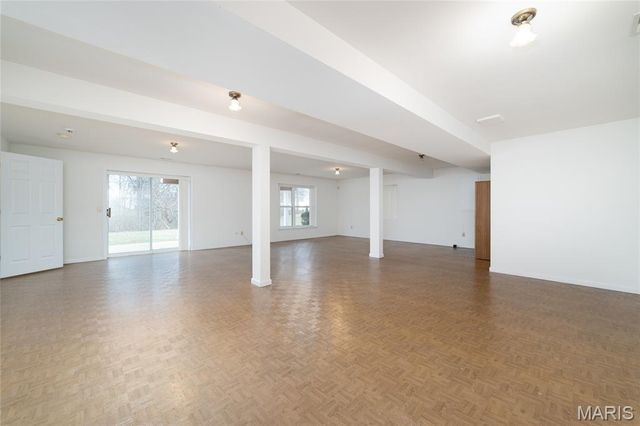 513 Crown Passage Drive, St Charles, MO 63303