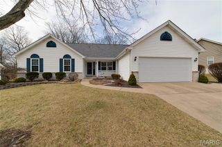 513 Crown Passage Drive, St Charles, MO 63303