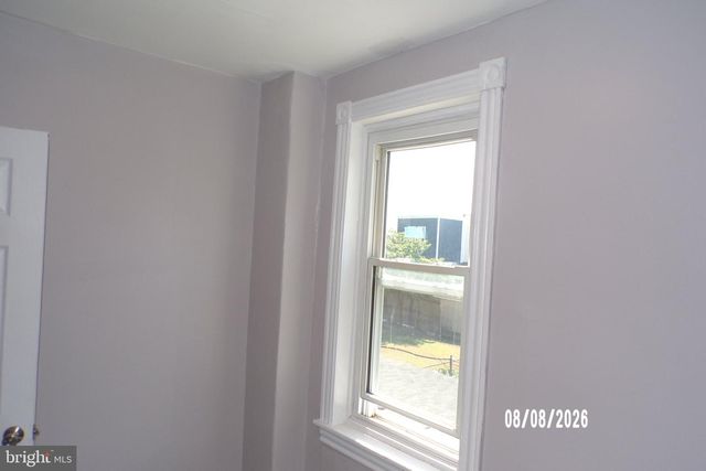 2720 WAYNE AVE, Camden, NJ 08105