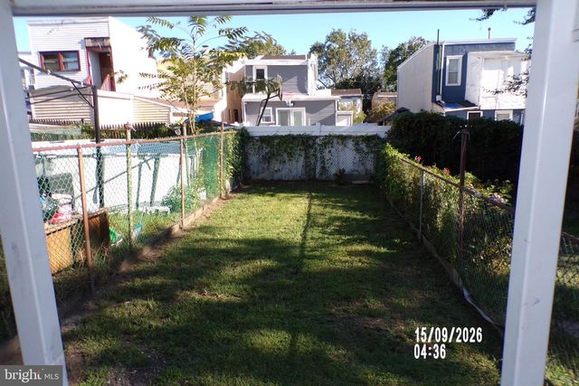 2720 WAYNE AVE, Camden, NJ 08105