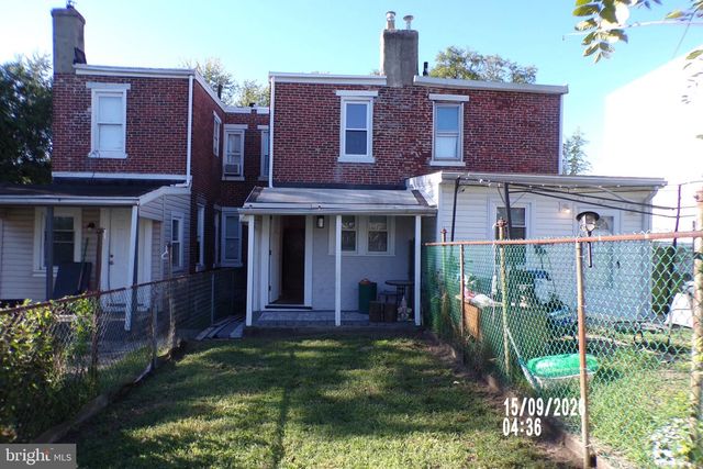 2720 WAYNE AVE, Camden, NJ 08105