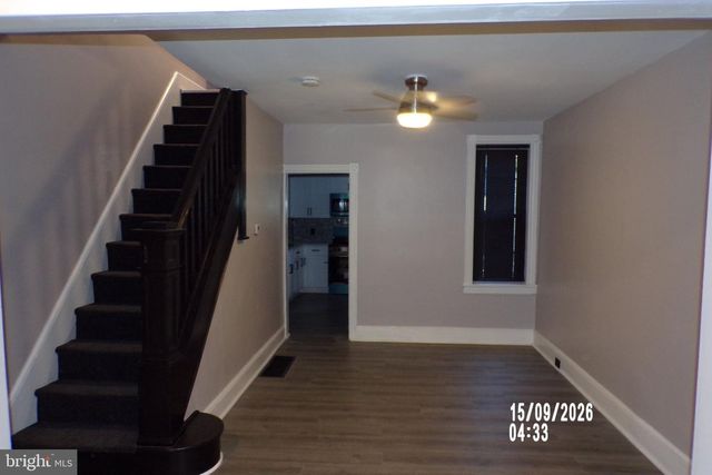 2720 WAYNE AVE, Camden, NJ 08105
