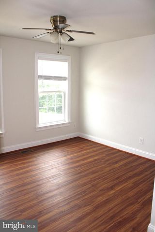 43555 WHITE CAP TER, Chantilly, VA 20152