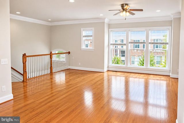 43555 WHITE CAP TER, Chantilly, VA 20152
