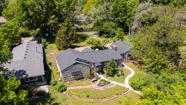 2391 S Brentwood Boulevard, Springfield, MO 65804