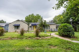 2391 S Brentwood Boulevard, Springfield, MO 65804